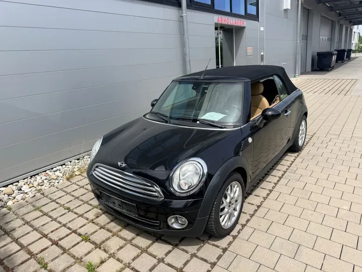 MINI Cooper Cabrio