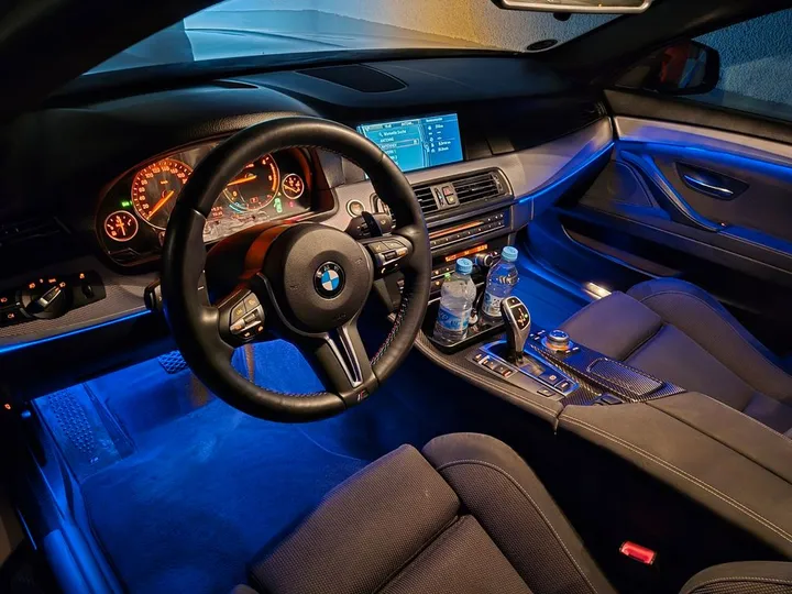 BMW 525