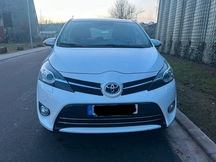 Toyota Verso