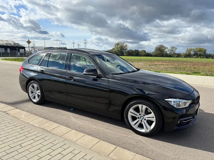 BMW 320