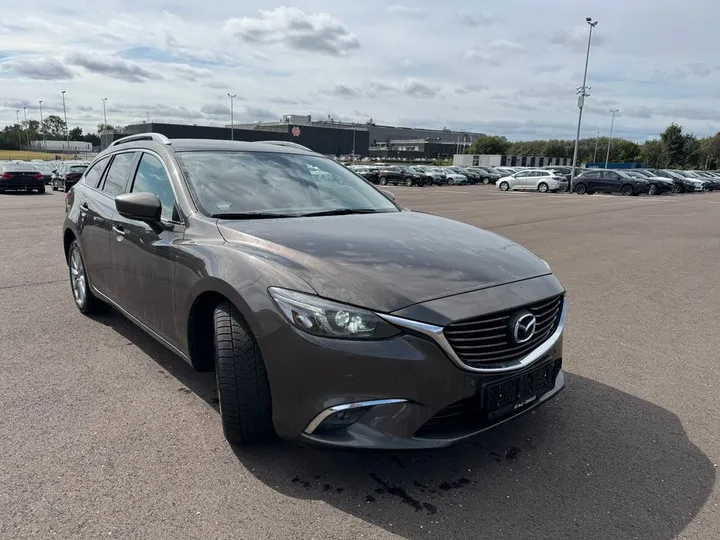 Mazda 6