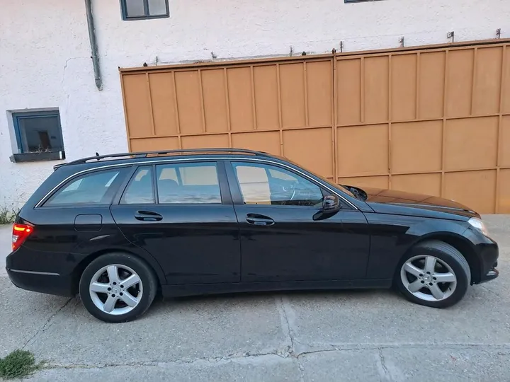 Mercedes-Benz C 200