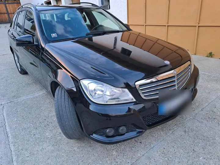 Mercedes-Benz C 200