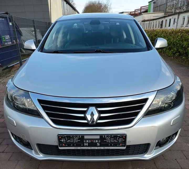 Renault Latitude
