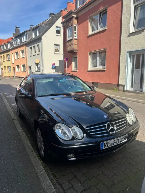 Mercedes-Benz CLK 240