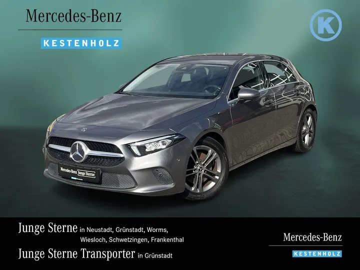 Mercedes-Benz A 220