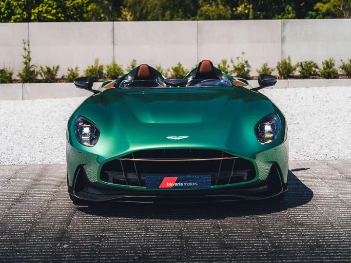Aston Martin DB