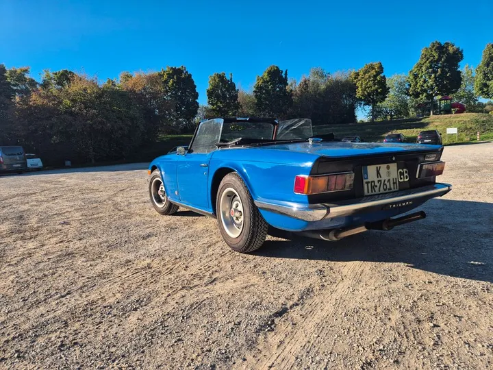 Triumph TR6