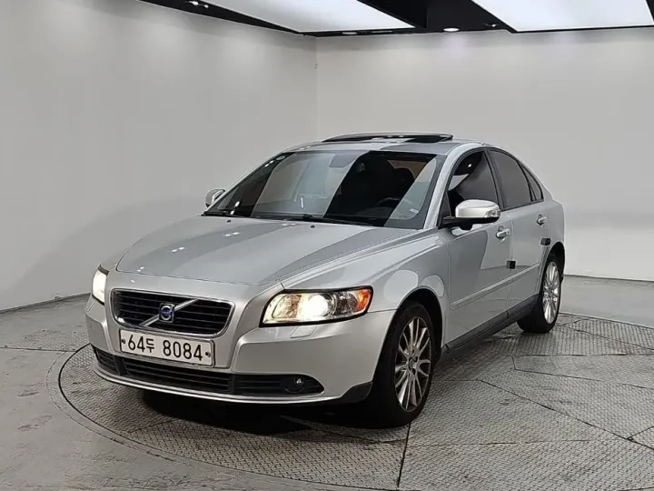 Volvo S40