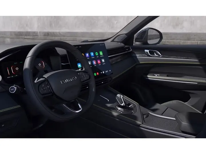 Lynk&Co 01
