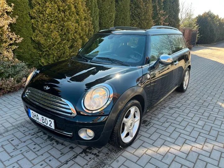 MINI Cooper Clubman