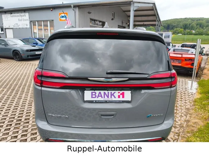 Chrysler Pacifica