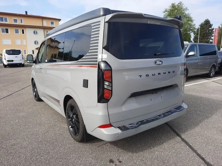 Ford Tourneo