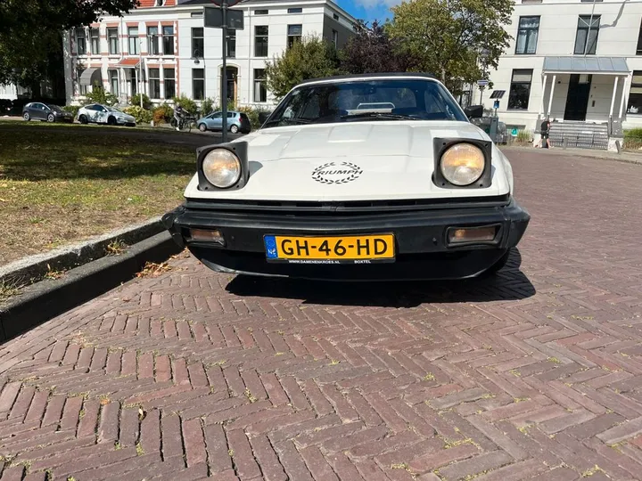 Triumph TR7