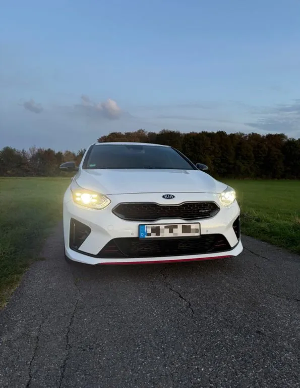 Kia cee'd / Ceed