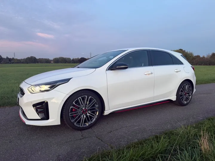 Kia cee'd / Ceed