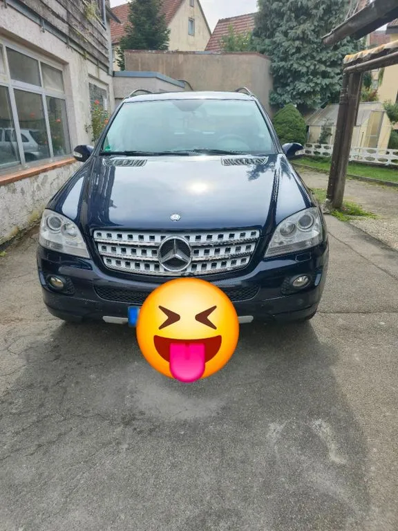 Mercedes-Benz ML 320