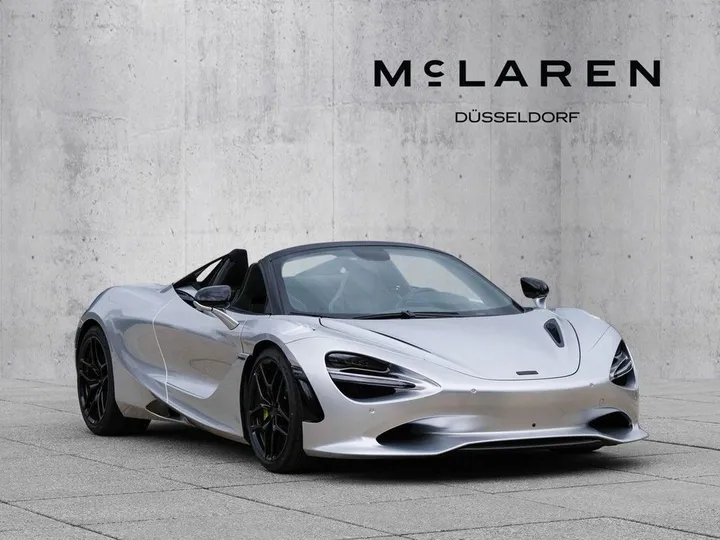 McLaren 750S