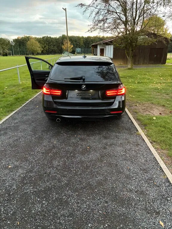 BMW 320