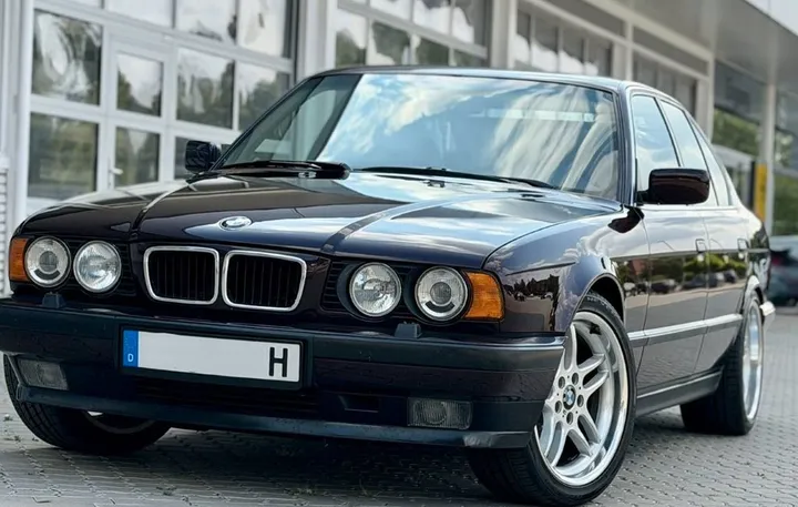 BMW 530