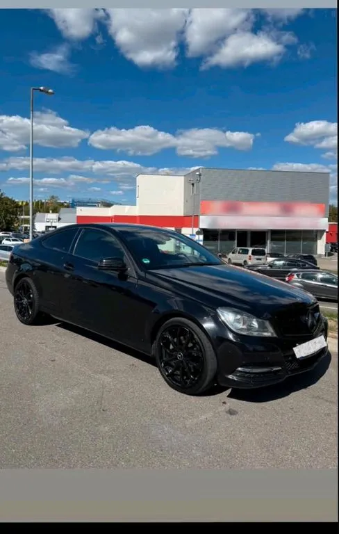 Mercedes-Benz C 250