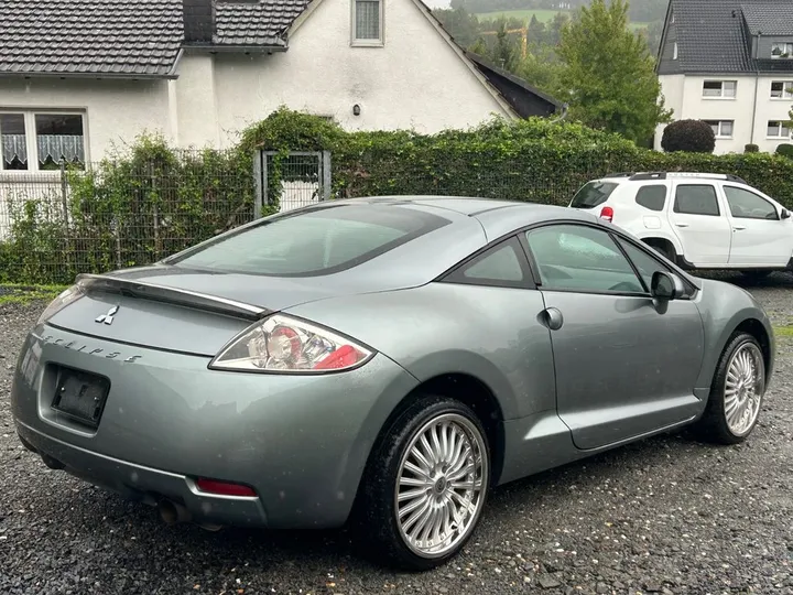 Mitsubishi Eclipse