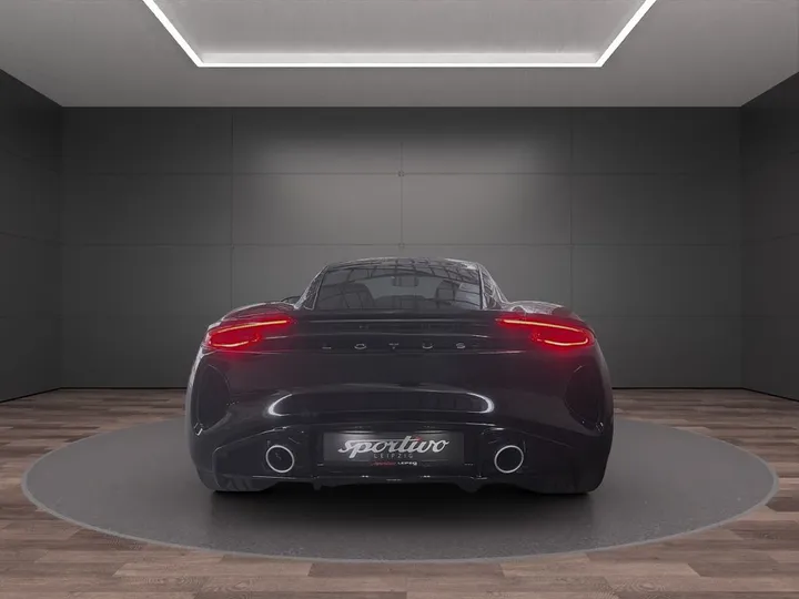 Lotus Emira