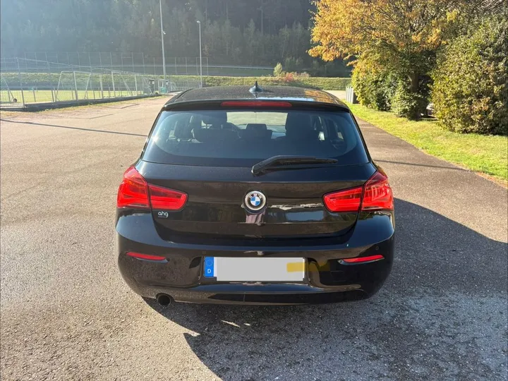 BMW 118