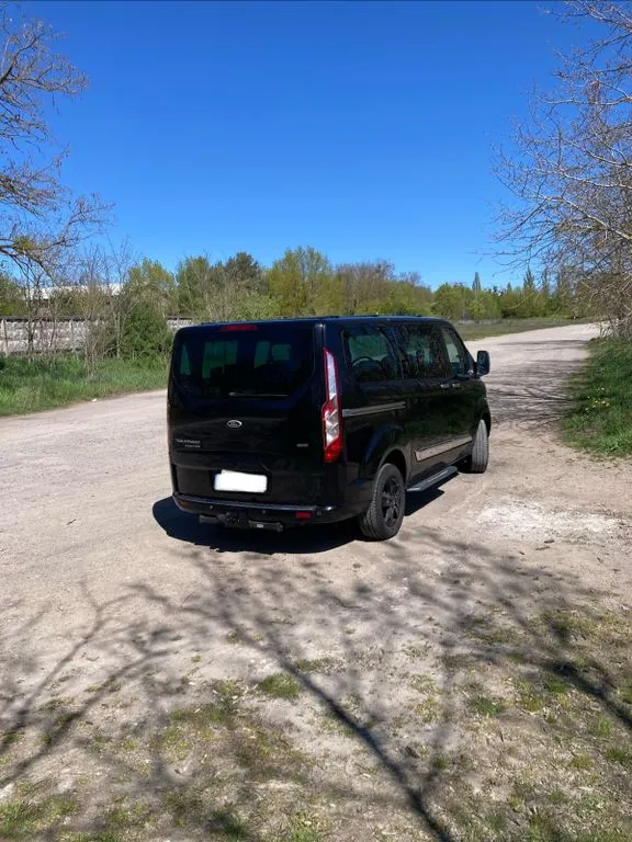 Ford Tourneo Custom