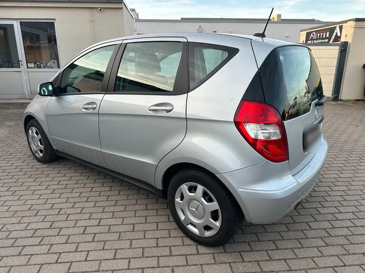 Mercedes-Benz A 160