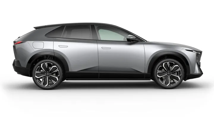 Mazda CX-6e
