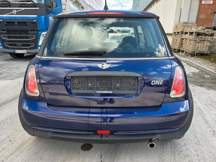 MINI ONE