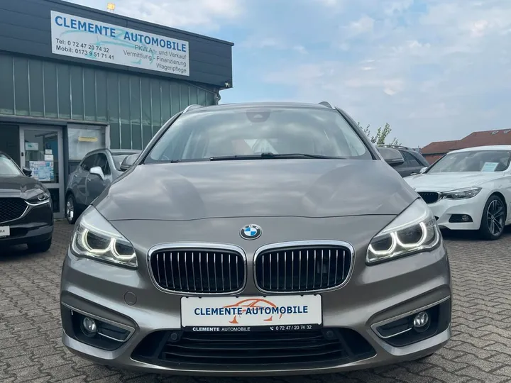 BMW 220
