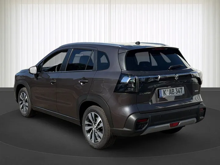Suzuki (SX4) S-Cross