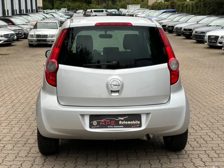 Opel Agila