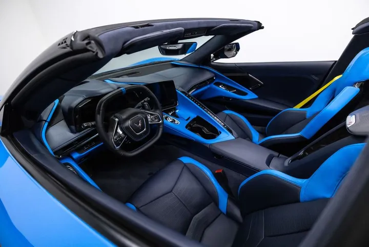 Corvette C8