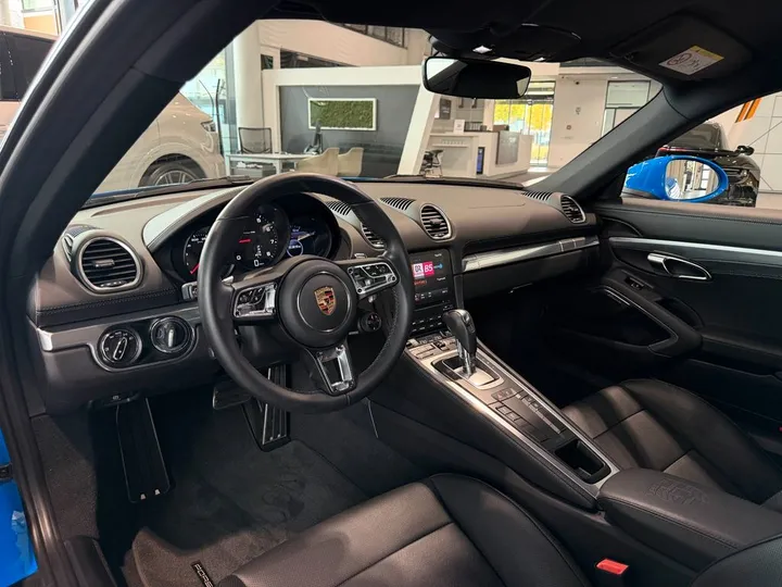 Porsche Cayman
