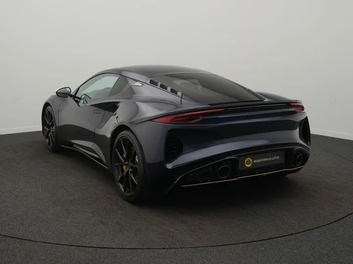Lotus Emira