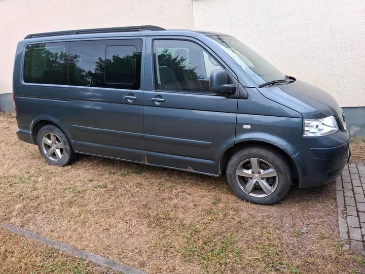Volkswagen T5 Multivan