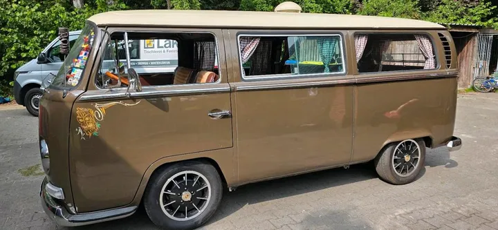 Volkswagen T2