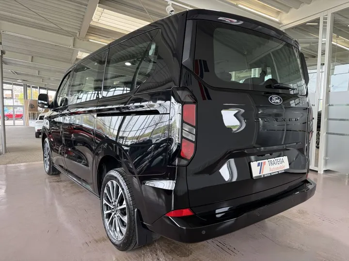 Ford Tourneo Custom