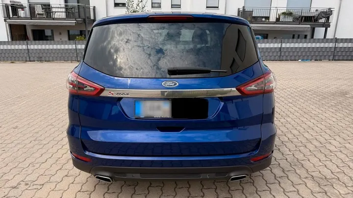 Ford S-Max