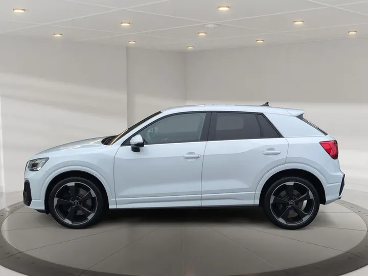 Audi SQ2