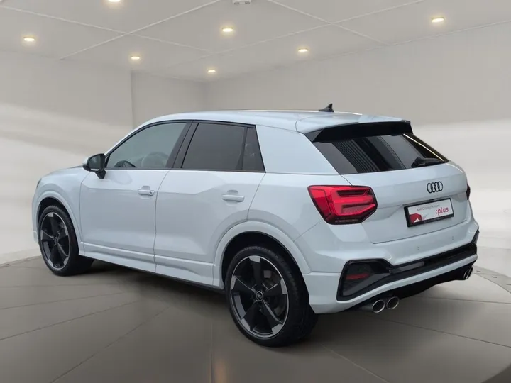 Audi SQ2