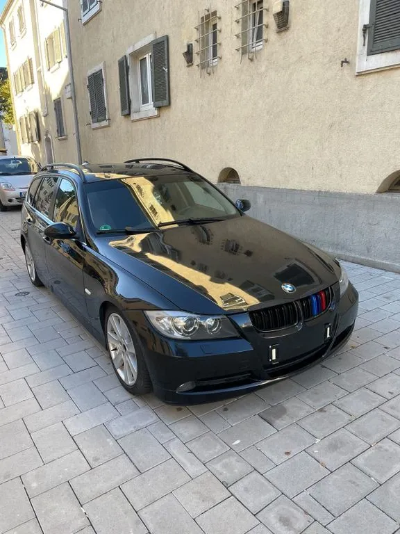 BMW 325