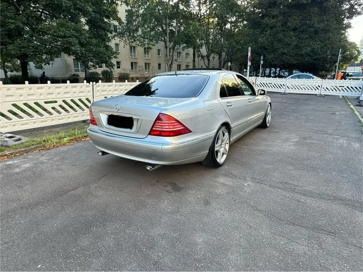 Mercedes-Benz S 320