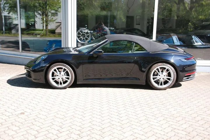 Porsche 992