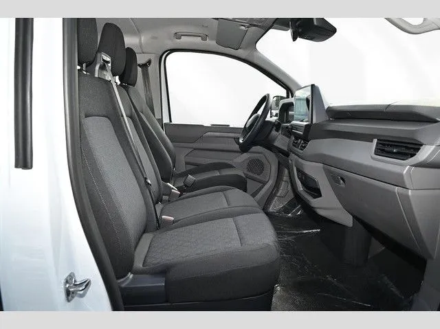 Volkswagen T7 Transporter