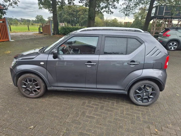 Suzuki Ignis