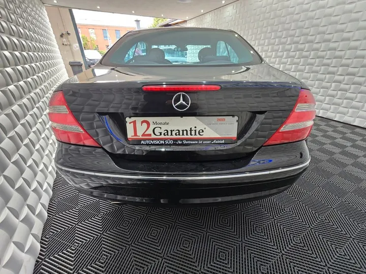 Mercedes-Benz CLK 240